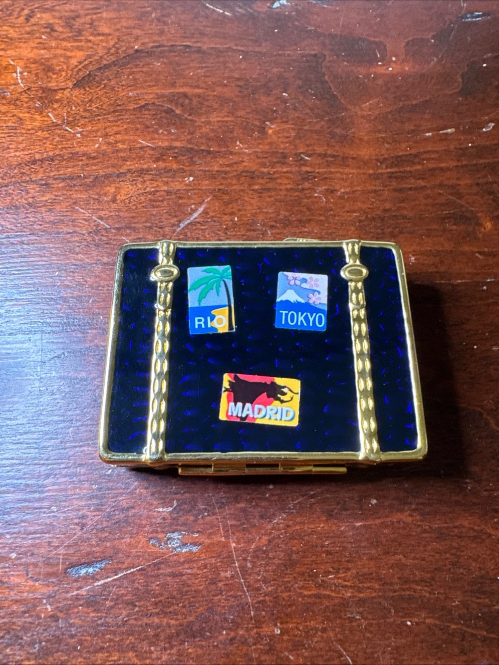 Estee Lauder Navy and Gold Travel Trunk Compact Mirror “World Travler”